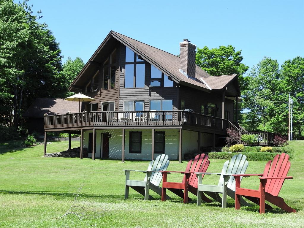 109 Johnson Spooner Road Castleton, VT 05735 - Photo 1 of 32