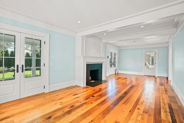 $9,403,000 | 52 South Summer Street, Edgartown, MA 02539