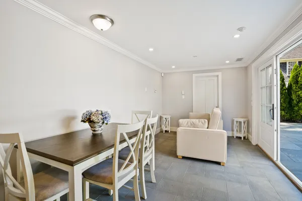 $9,403,000 | 52 South Summer Street, Edgartown, MA 02539