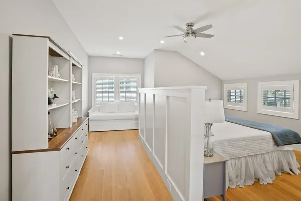 $9,403,000 | 52 South Summer Street, Edgartown, MA 02539