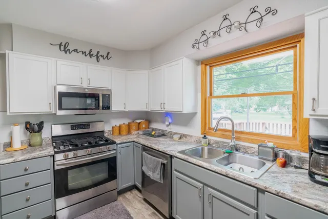 $205,000 | 702 9th Avenue South, St. James, MN 56081