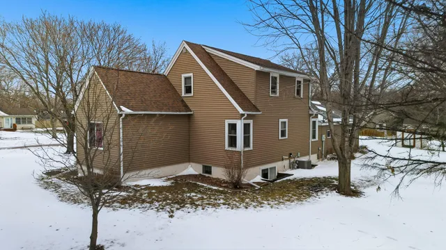 $205,000 | 702 9th Avenue South, St. James, MN 56081