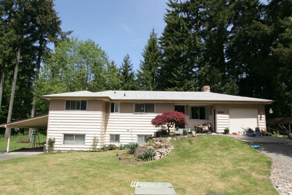 8923 Armstrong Road Southwest Olympia, WA 98512 - Photo 2 of 21 Gallery Image 2