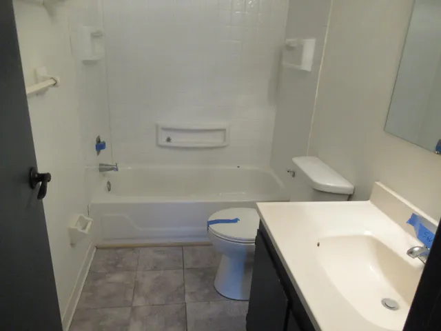 $49,900 | 7182 72nd Lane North, Unit 221, Brooklyn Park, MN 55428