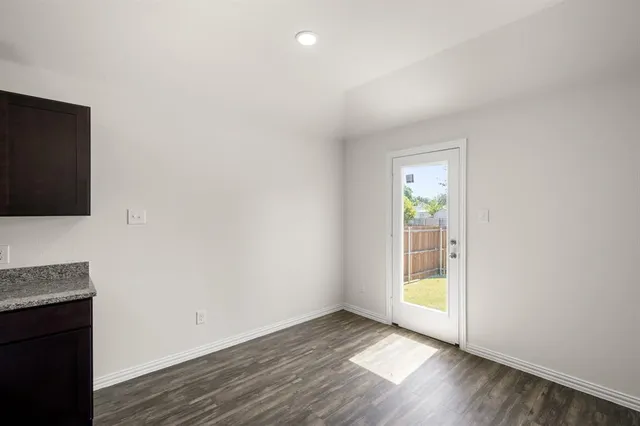 $291,990 | 433 Rose, Cleburne, TX 76033