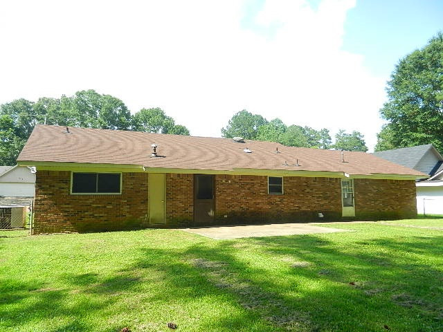929 North Valley Falls Road Jackson, MS 39212 - Photo 27 of 30 Photo 27