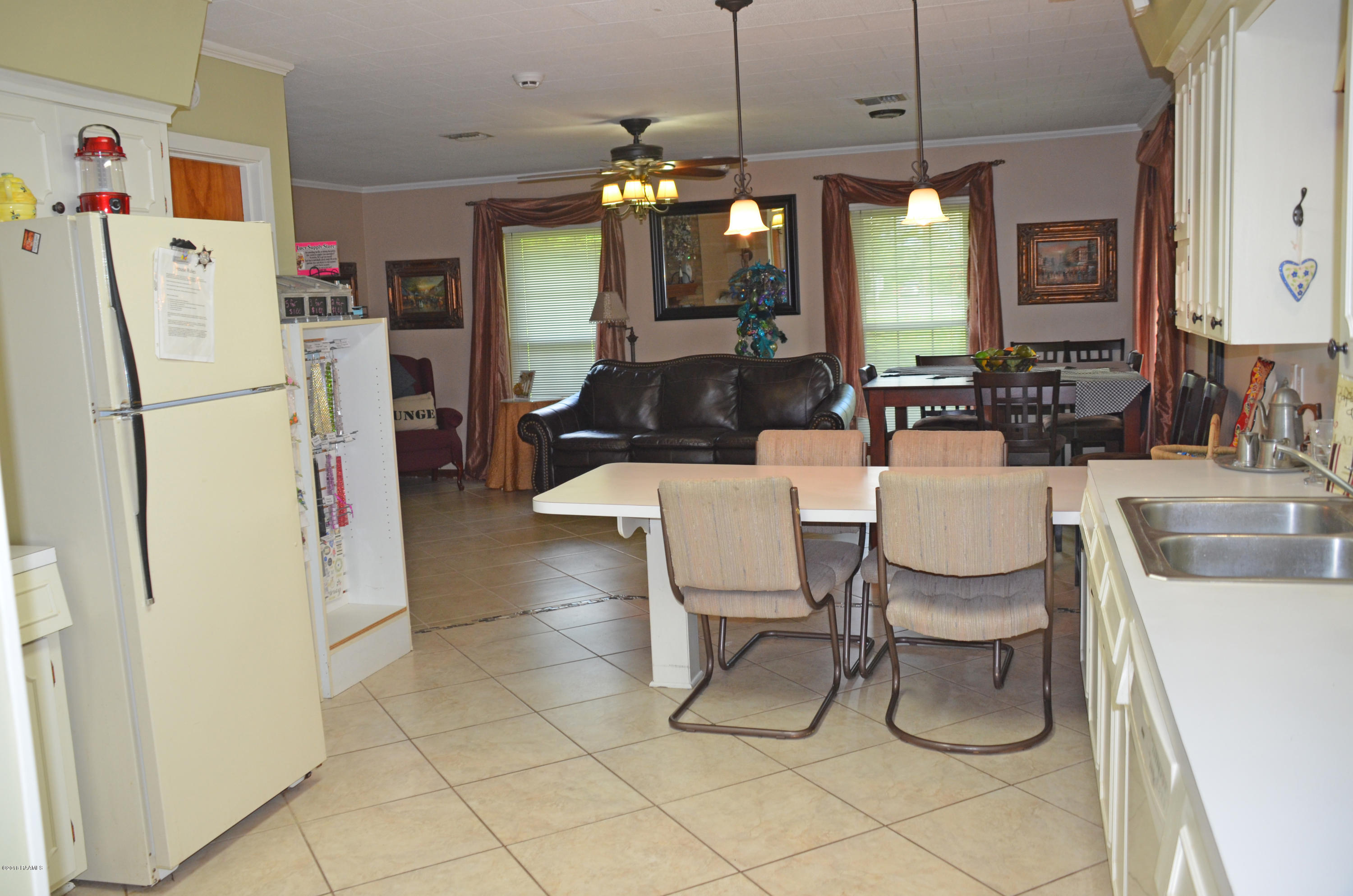 728 Westgate Road Lafayette, LA 70506 - Photo 9 of 27