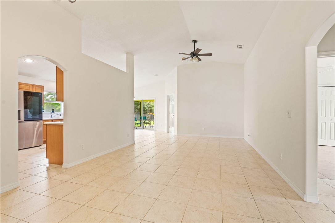 1087 4th Lane Southwest Vero Beach, FL 32962 - Photo 12 of 34 a view of a bathroom with a shower
