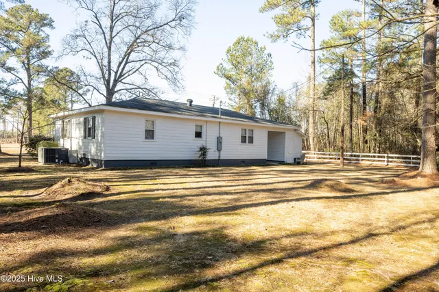 $175,000 | 2907 Sivertson Road, Autryville, NC 28318