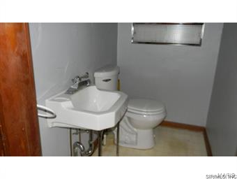 112 Long Street Shipman, IL 62685 - Photo 6 of 15 Gallery Image 6