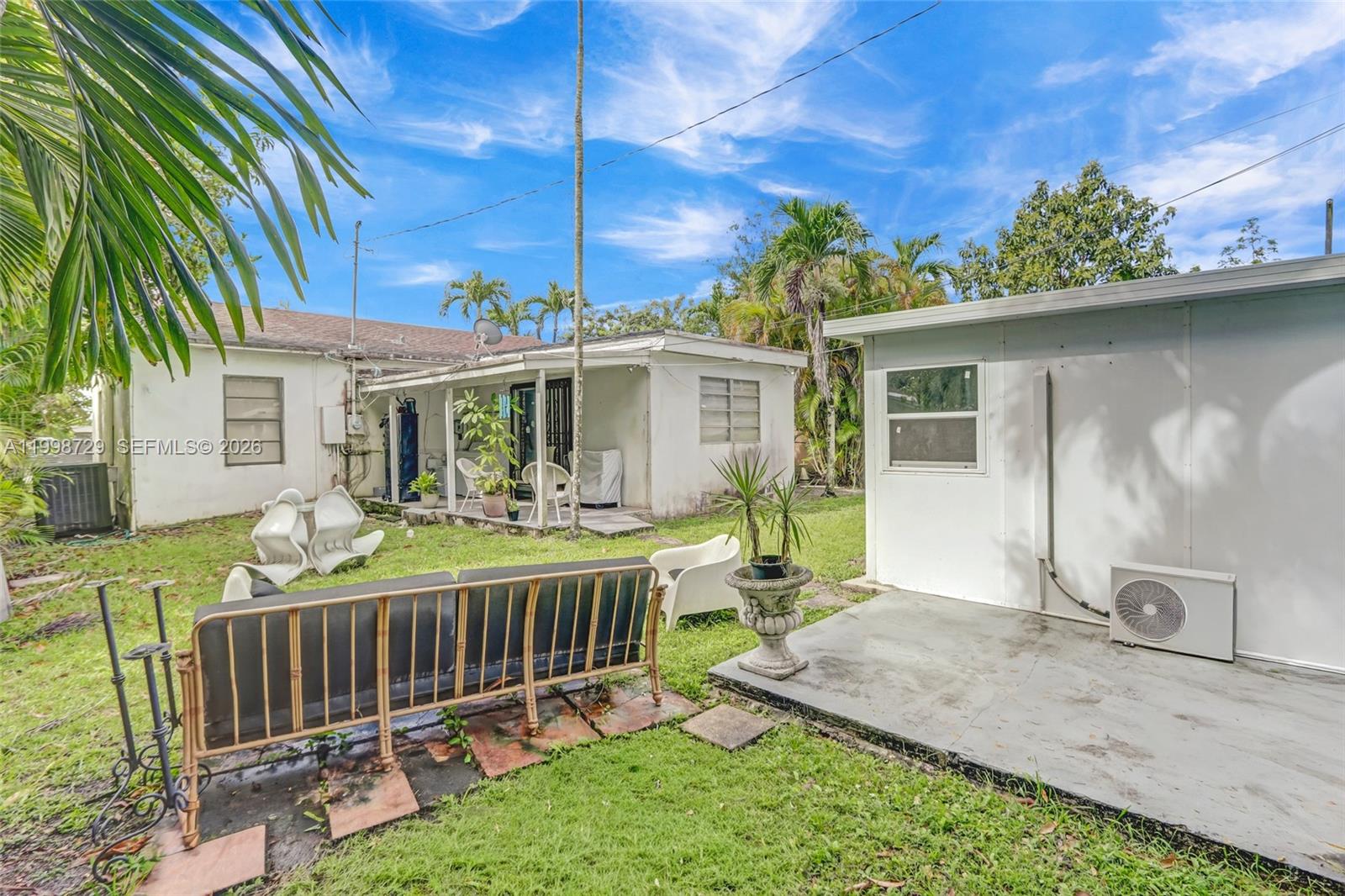 6871 Southwest 37th Street Miami, FL 33155 - Photo 19 of 20