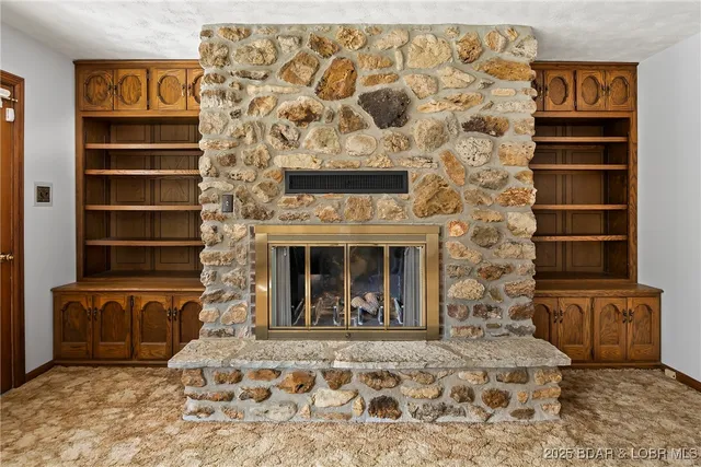 $2,490,000 | 5492 Black Elk Lane, Stover, MO 65078