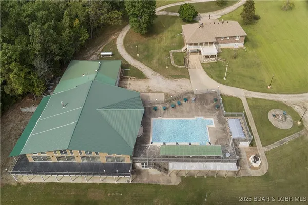 $2,490,000 | 5492 Black Elk Lane, Stover, MO 65078