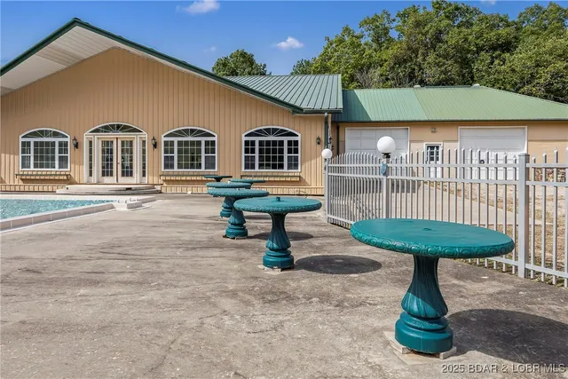 $2,490,000 | 5492 Black Elk Lane, Stover, MO 65078