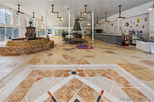 $2,490,000 | 5492 Black Elk Lane, Stover, MO 65078