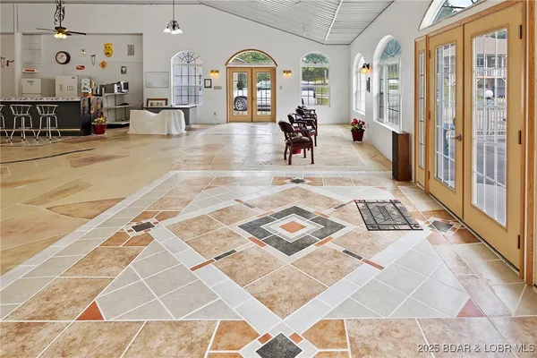 $2,490,000 | 5492 Black Elk Lane, Stover, MO 65078