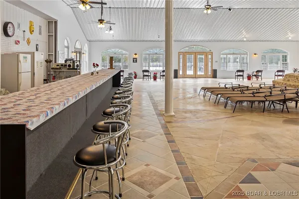 $2,490,000 | 5492 Black Elk Lane, Stover, MO 65078