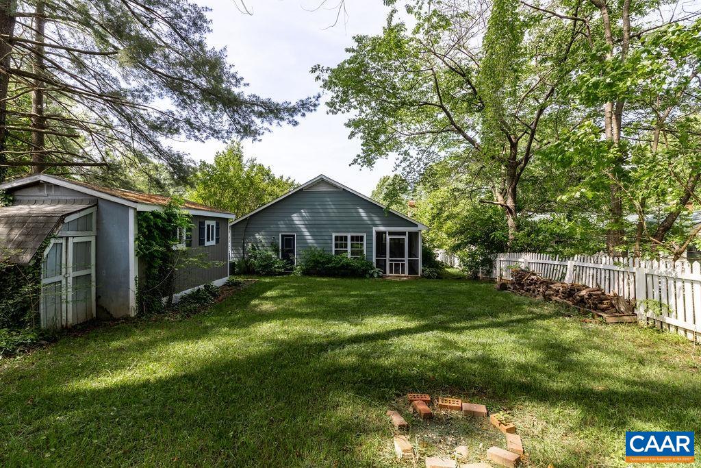 325 Minor Ridge Road Charlottesville, VA 22901 - Photo 12 of 51 Gallery Image 12