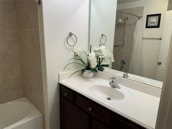 $1,895 | 1603 White Mountain Way, Princeton, TX 75407
