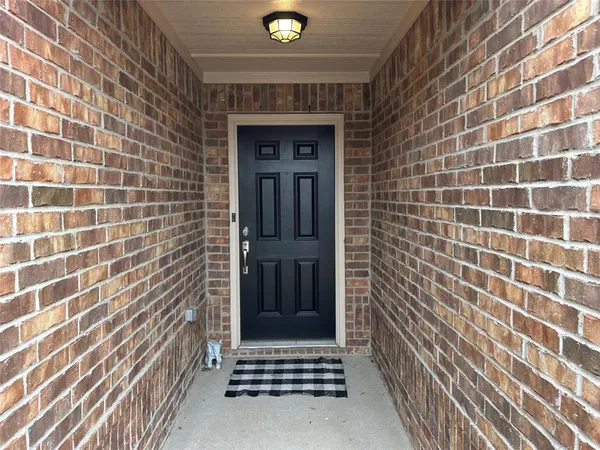 $1,895 | 1603 White Mountain Way, Princeton, TX 75407