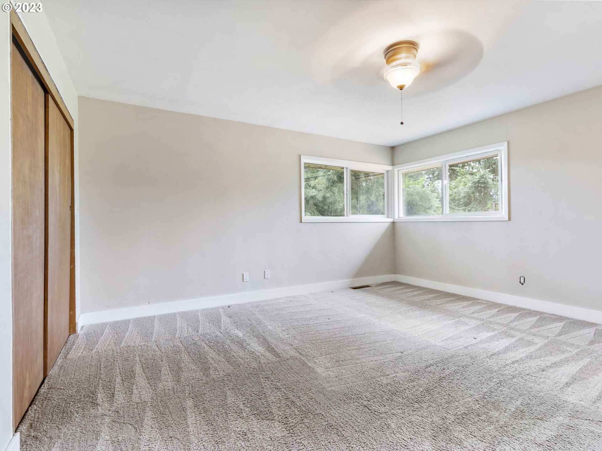 26601 Southwest Stafford Road Wilsonville, OR 97070 - Photo 16 of 47 Bedroom, Primary
