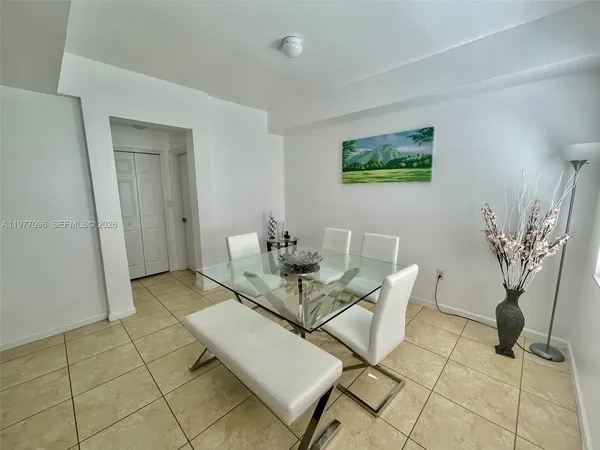 $3,000 | 11503 Northwest 89th Street, Unit 206, Doral, FL 33178