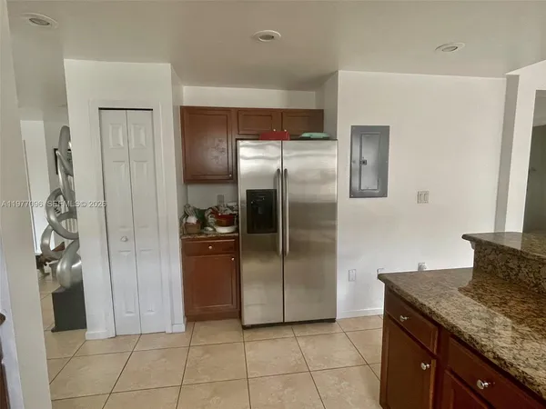 $3,000 | 11503 Northwest 89th Street, Unit 206, Doral, FL 33178