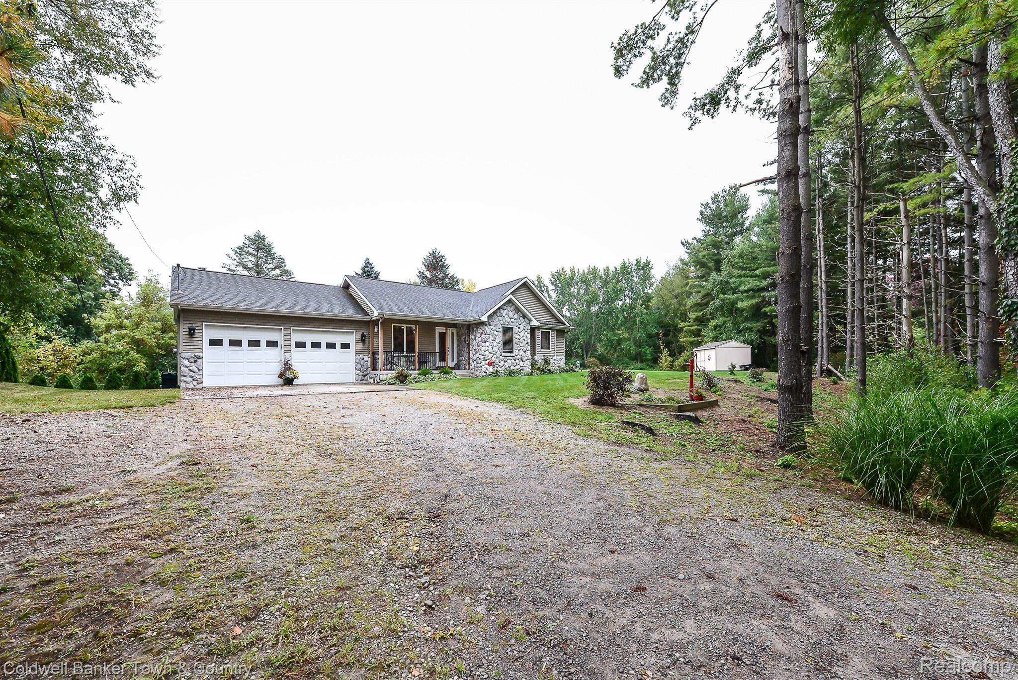 9519 Silver Lake Road Linden, MI 48451 - Photo 41 of 43 Gallery Image 41