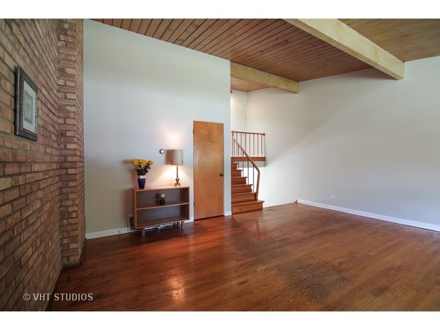 1175 Waukegan Road Deerfield, IL 60015 - Photo 2 of 14