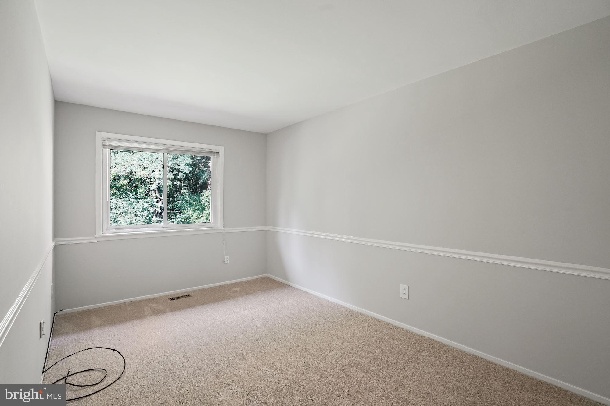 2050 Winged Foot Court Reston, VA 20191 - Photo 16 of 32 Bedroom 2