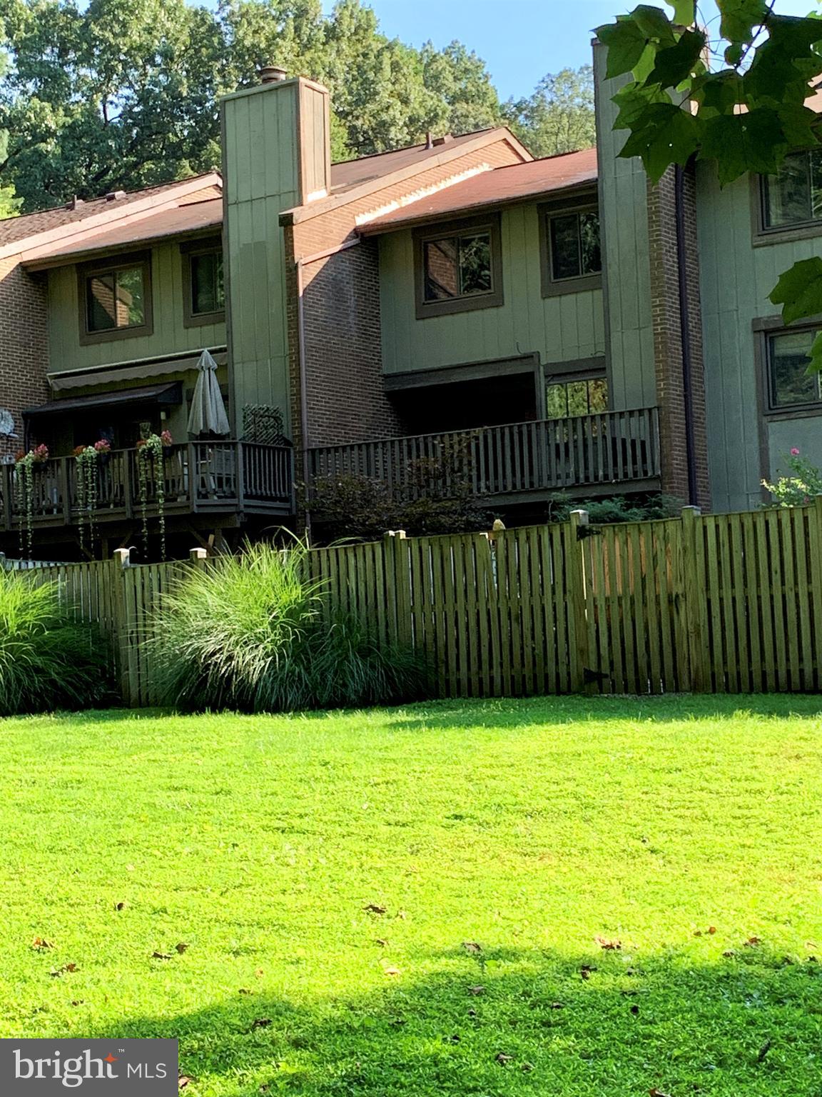 2050 Winged Foot Court Reston, VA 20191 - Photo 18 of 32 Exterior Rear