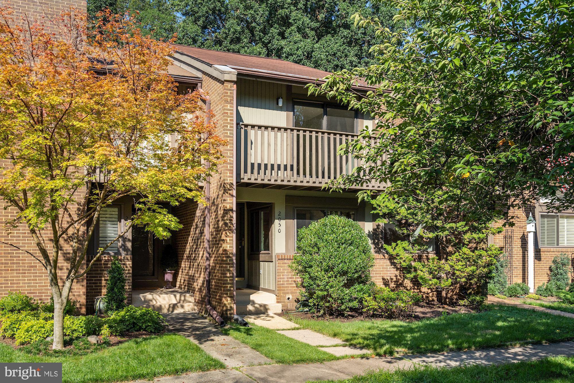 2050 Winged Foot Court Reston, VA 20191 - Photo 31 of 32 Exterior Front