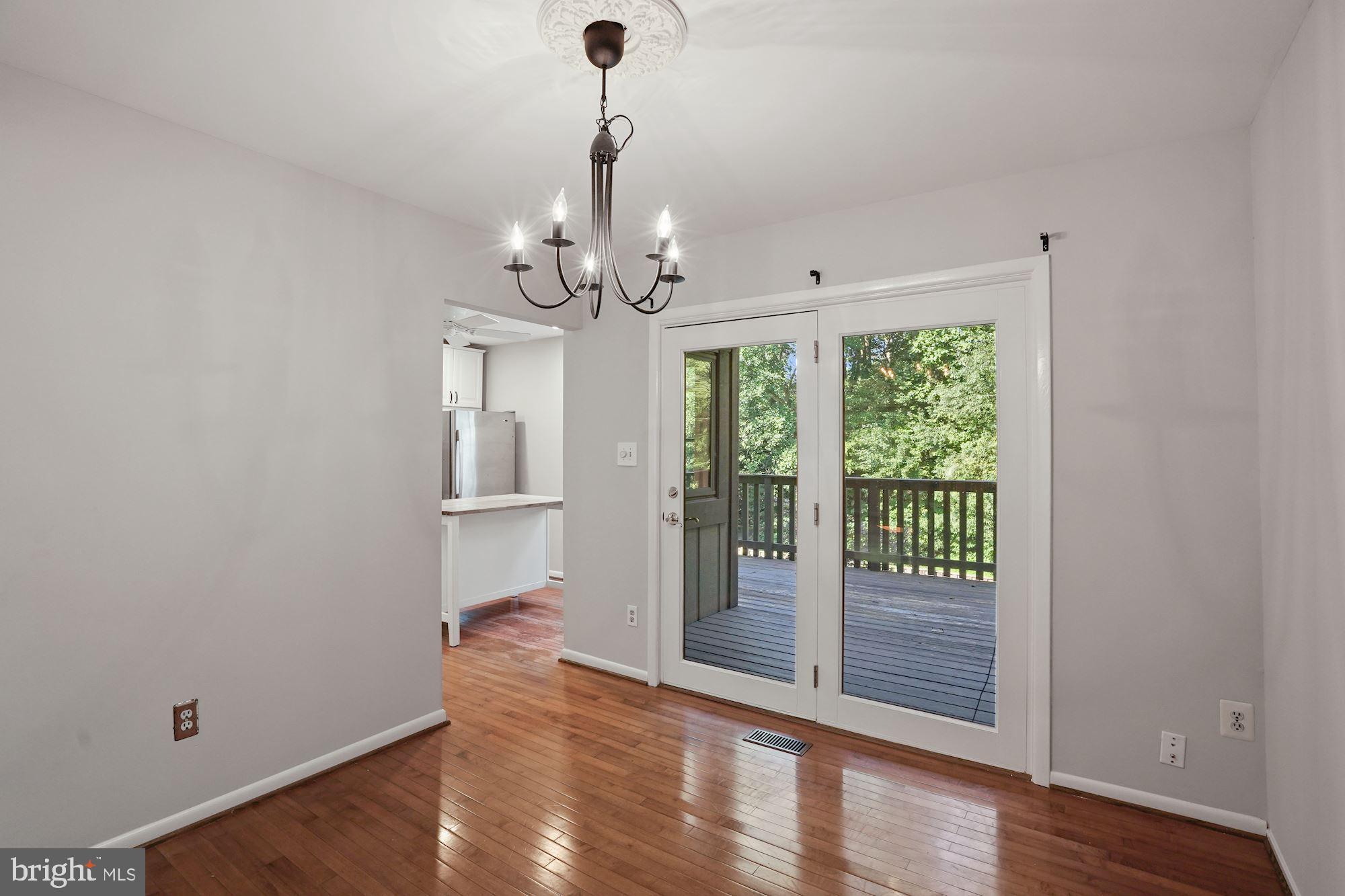 2050 Winged Foot Court Reston, VA 20191 - Photo 8 of 32 Dining Room