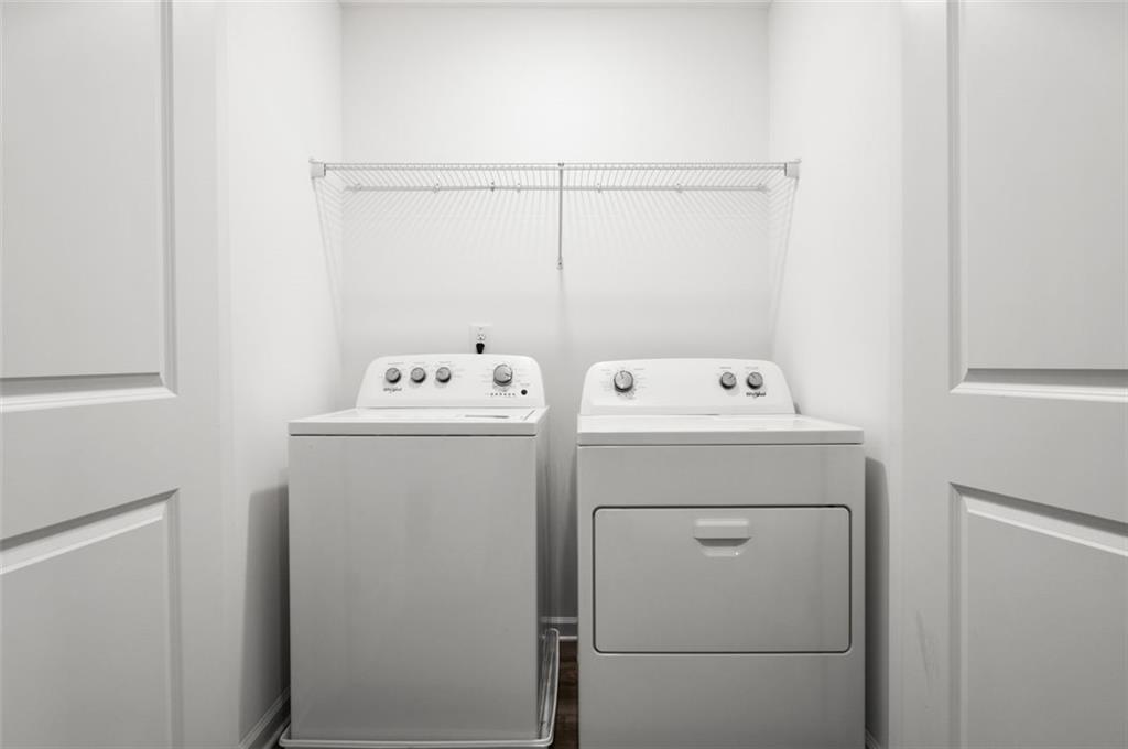 2615 Senegal Way, Unit 2615 Atlanta, GA 30331 - Photo 14 of 20 a utility room with dryer and washer