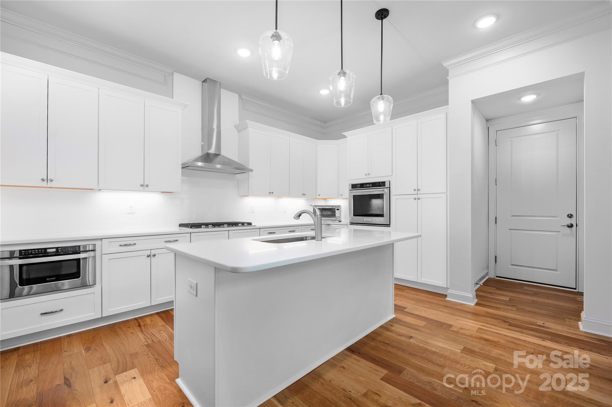 3008 Laney Pond Road Matthews, NC 28104 - Photo 20 of 48 Gallery Image 20