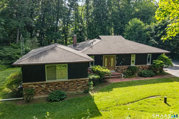 $499,900 | 704 Towner Swamp Road, Guilford, CT 06437