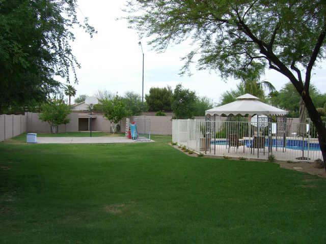 1113 West Davis Road Phoenix, AZ 85023 - Photo 3 of 6 Additional Photo
