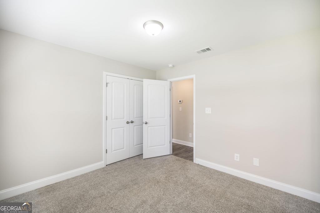216 Georgian Walk Byron, GA 31008 - Photo 19 of 37 a view of an empty room