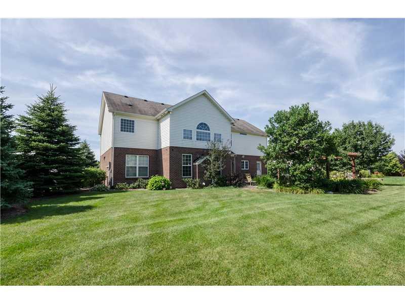 620 Hampton Road Westfield, IN 46074 - Photo 2 of 20