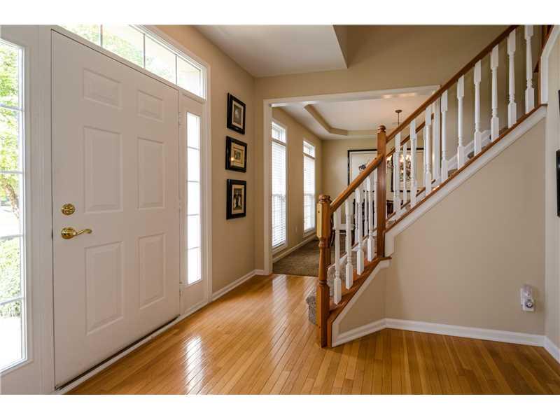 620 Hampton Road Westfield, IN 46074 - Photo 4 of 20