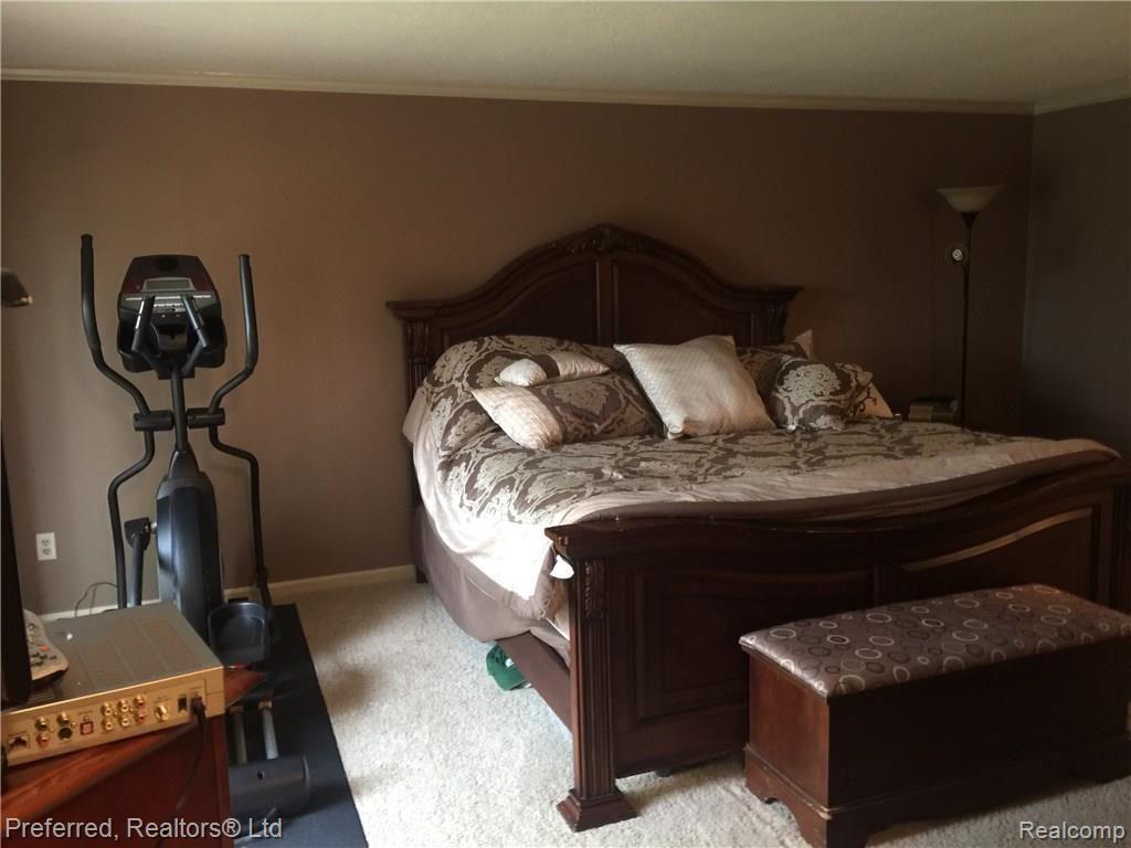 14513 Riverside Street Livonia, MI 48154 - Photo 18 of 22
