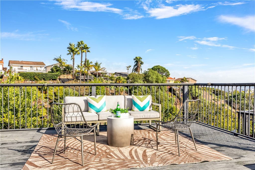 1724 El Rey Road San Pedro, CA 90732 - Photo 42 of 51 a view of a chairs and table on the terrace