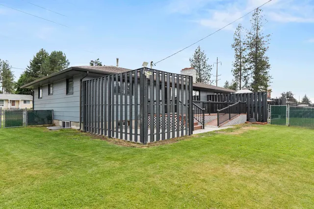 $574,995 | 3506 West Francis Avenue, Spokane, WA 99205