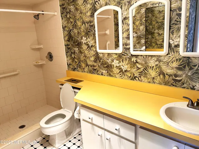 $430,000 | 1830 Sevilla Boulevard West, Unit 207, Atlantic Beach, FL 32233