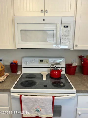 $430,000 | 1830 Sevilla Boulevard West, Unit 207, Atlantic Beach, FL 32233