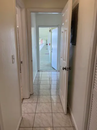 $225,000 | 658 Northeast 6th Court, Unit L, Boynton Beach, FL 33435