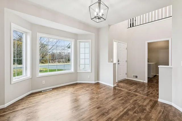 $600,000 | 8918 Horizon Drive, Shakopee, MN 55379