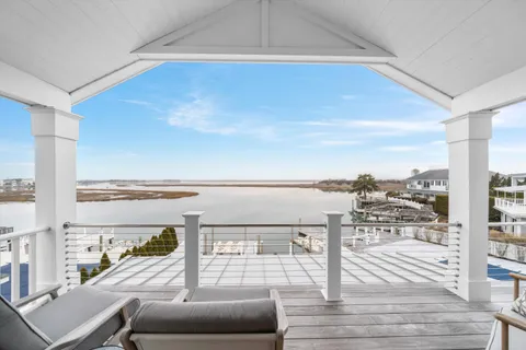 $9,995,000 | 11501 Paradise Drive, Stone Harbor, NJ 08247