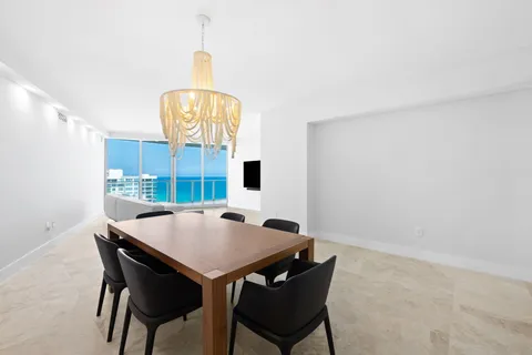 $2,199,000 | 3101 South Ocean Drive, Unit 1807, Hollywood, FL 33019