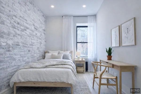 $5,900 | 1031 Lorimer Street, Unit 2 | Greenpoint